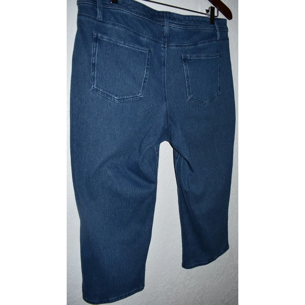 Coldwater Creek 14 Natural Fit Crop Jeans Stretch Blue Denim Capri Pant 5-Pocket